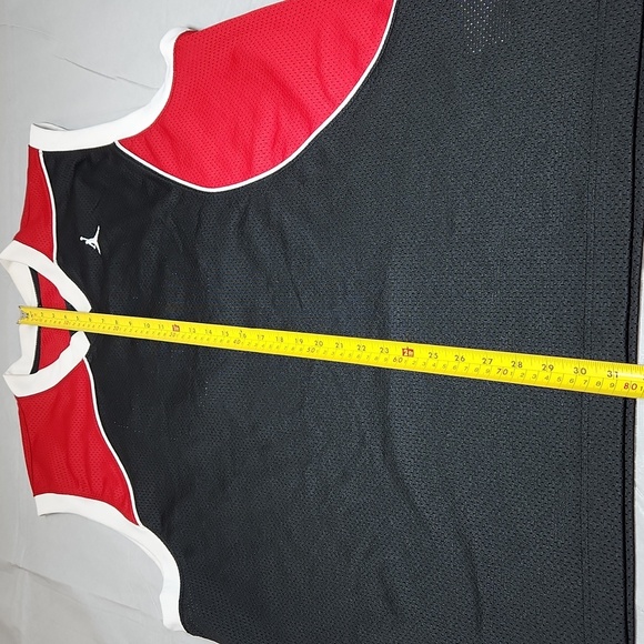 Jordan #23 Jersey - Picture 11 of 16